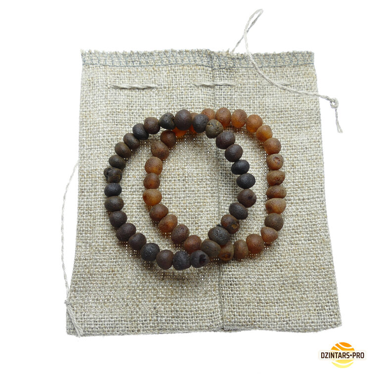 Rokassprādze vīrietim - neapstrādāts Baltijas dzintars - premium baroka pērles - minimālisms