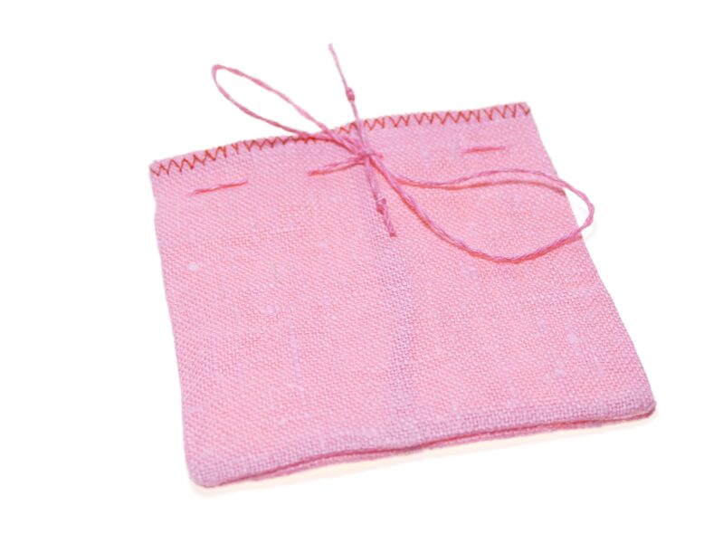 Розовый льняной подарочный пакетик
