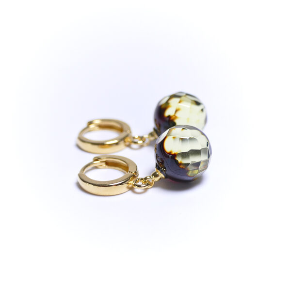 Minimalist premium gold-plated sterling silver earrings with a faceted green ball