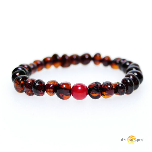 Aproce no Ķiršu-konjaka krāsas pulēta dzintara un sarkanā nefrīta pērles