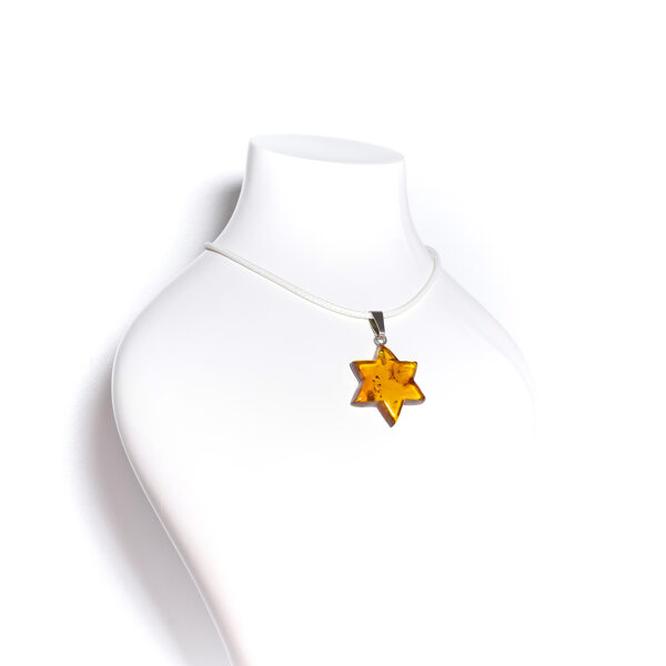 Янтарный кулон "Звезда Давида" - медовый цвет