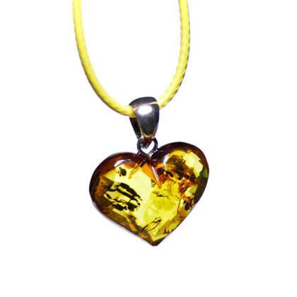 Dzintara kulons sirds formā - Fasetēta sirsniņa - amulets
